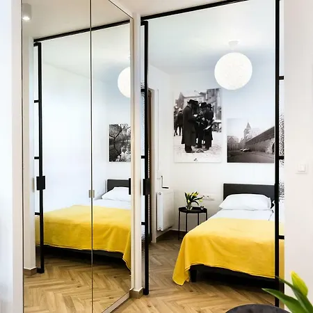 Stary Go Apartment